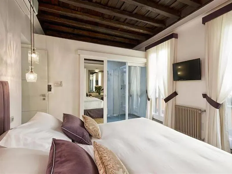 Domus Libera Hotel Rome